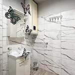 House Toni By Guide *